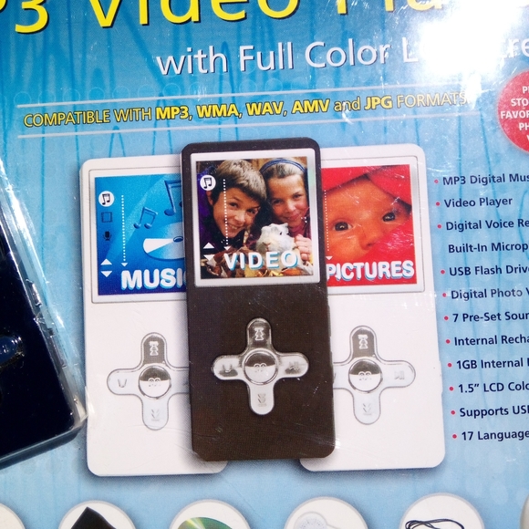 Innovage MP3 Player - Picture 2 of 7